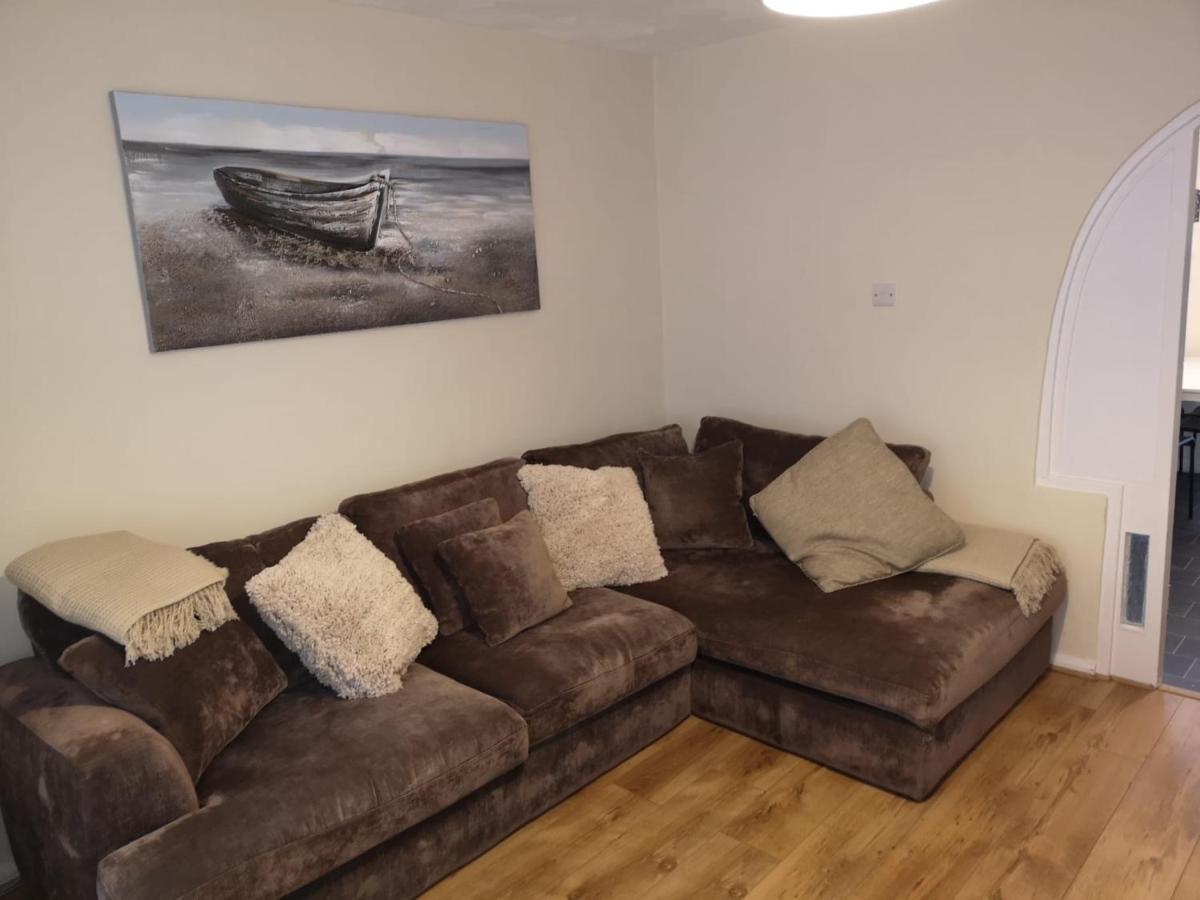 Ffrith House Villa Prestatyn Exteriör bild